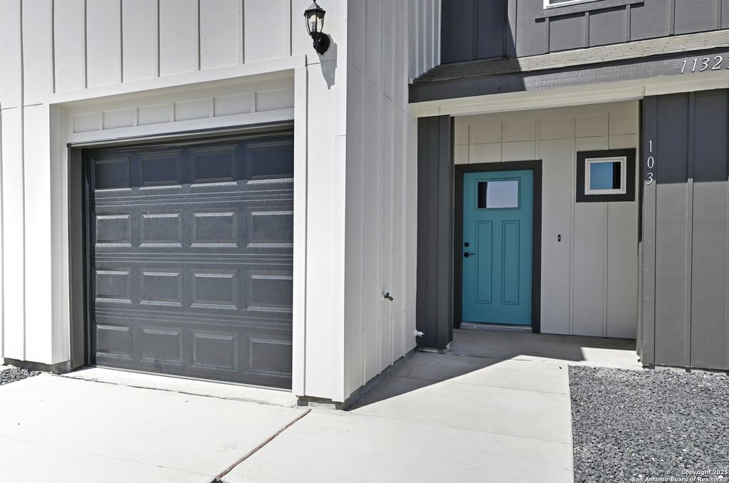 Photo of 11327 Clearmine 103 #103, San Antonio, TX 78224 (MLS # 1957679)