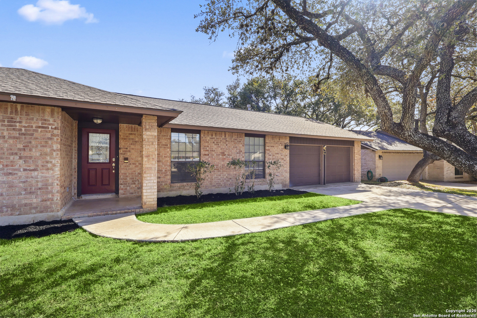 15302 Artesian Oaks