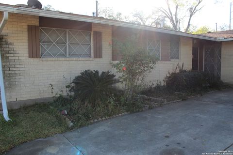 5906 Gabor San Antonio TX 78240
