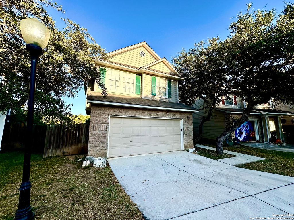 Photo of 22230 Goldcrest Run, San Antonio, TX 78260 (MLS # 1914948)