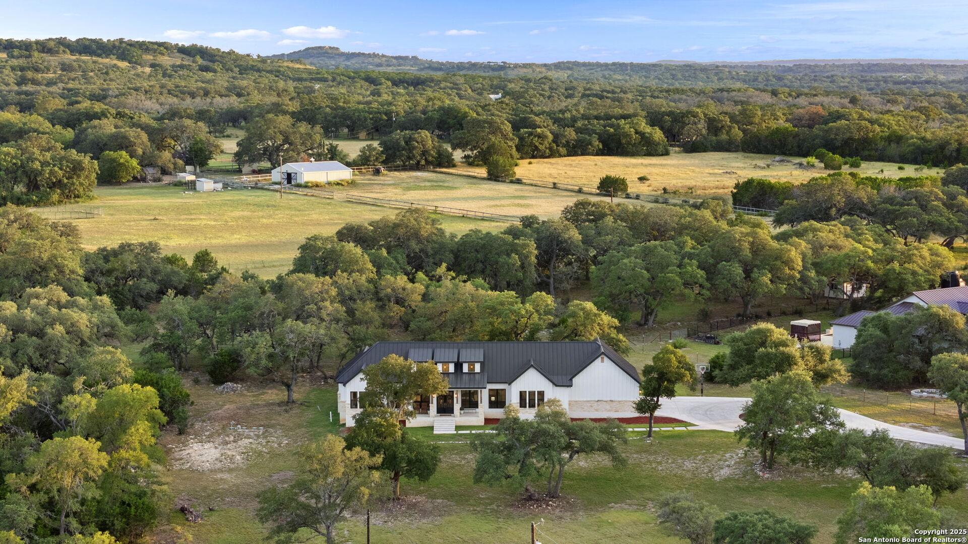 198 Sabinas Creek Ranch Rd