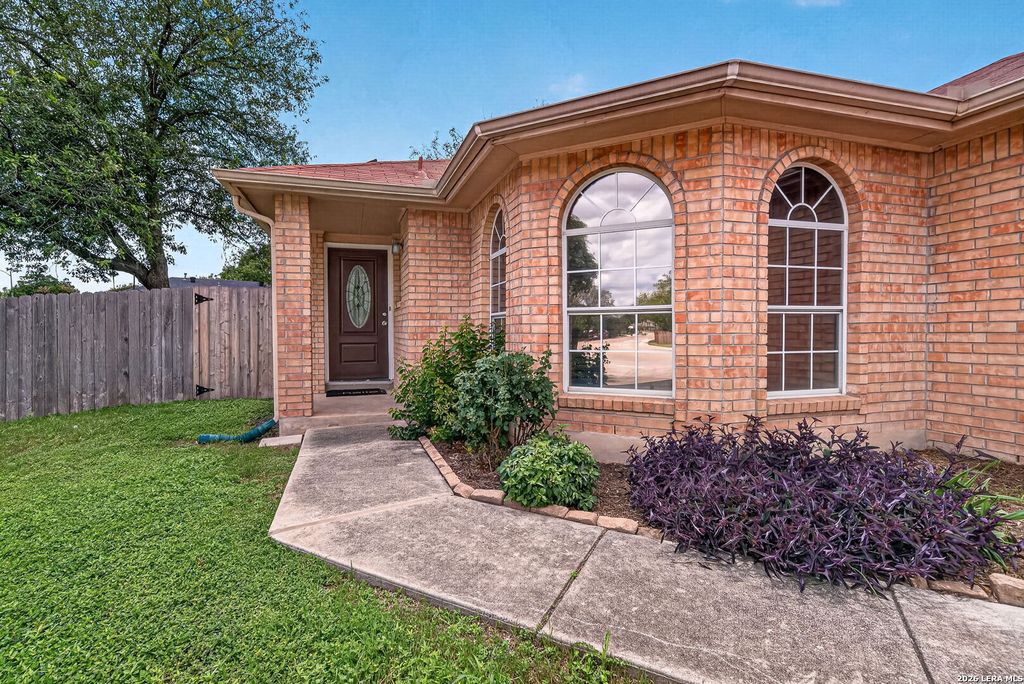 Photo of 2018 BUDDING BLVD, San Antonio, TX 78247 (MLS # 1990734)