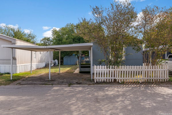 4801 GOLDFIELD, SAN ANTONIO, TX 78218 - Image cb66ffda42ec9da638cb1fa4d43e3521/1906804867