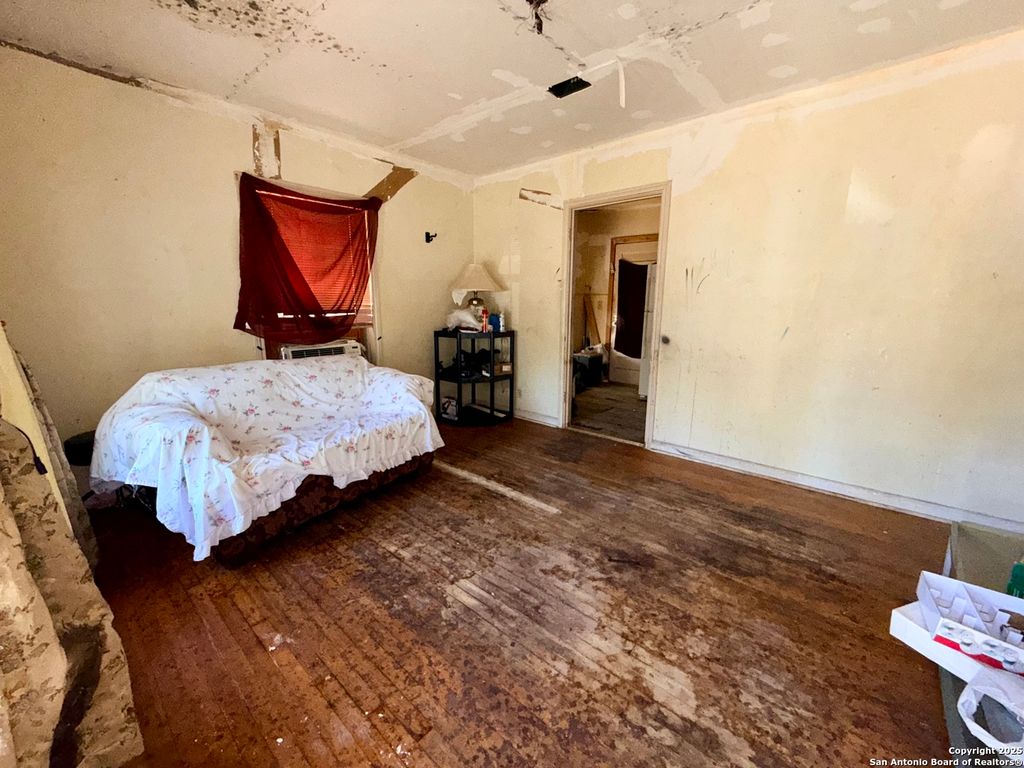 Photo of 1823 Gorman, San Antonio, TX 78202 (MLS # 1915523)