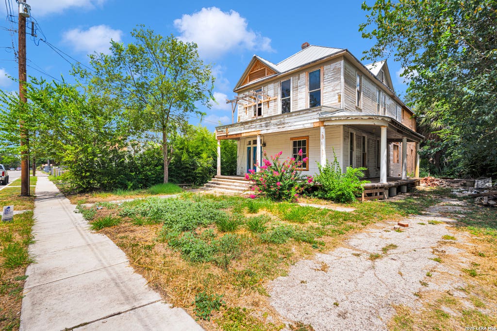 Photo of 611 Mason, San Antonio, TX 78208 (MLS # 2005764)
