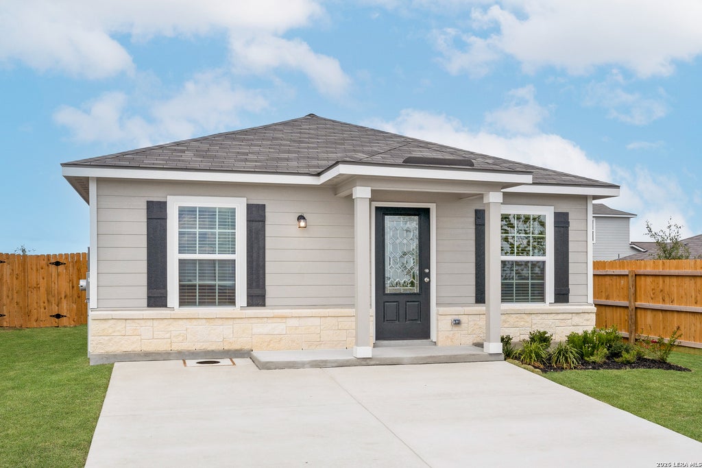 Photo of 11522 Woodpecker Dr, San Antonio, TX 78223 (MLS # 2008709)