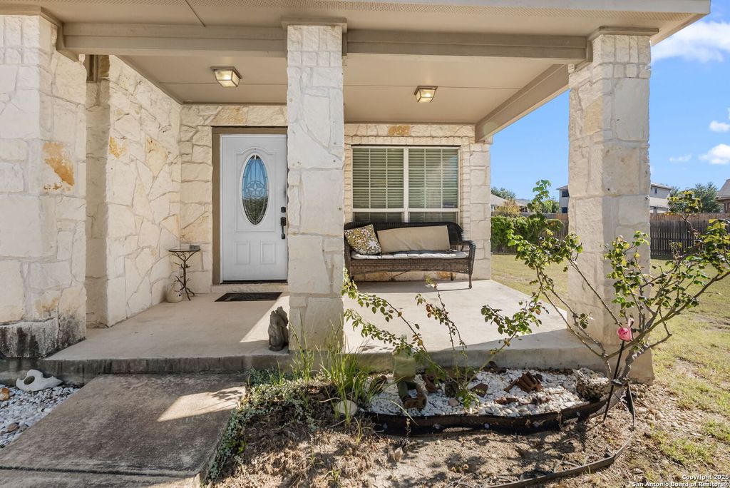 Photo of 2836 Granite Cove, New Braunfels, TX 78130 (MLS # 1921776)