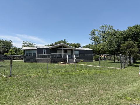 Photo of 9303 Red Fish, Boerne, TX 78006 (MLS # 1963832)