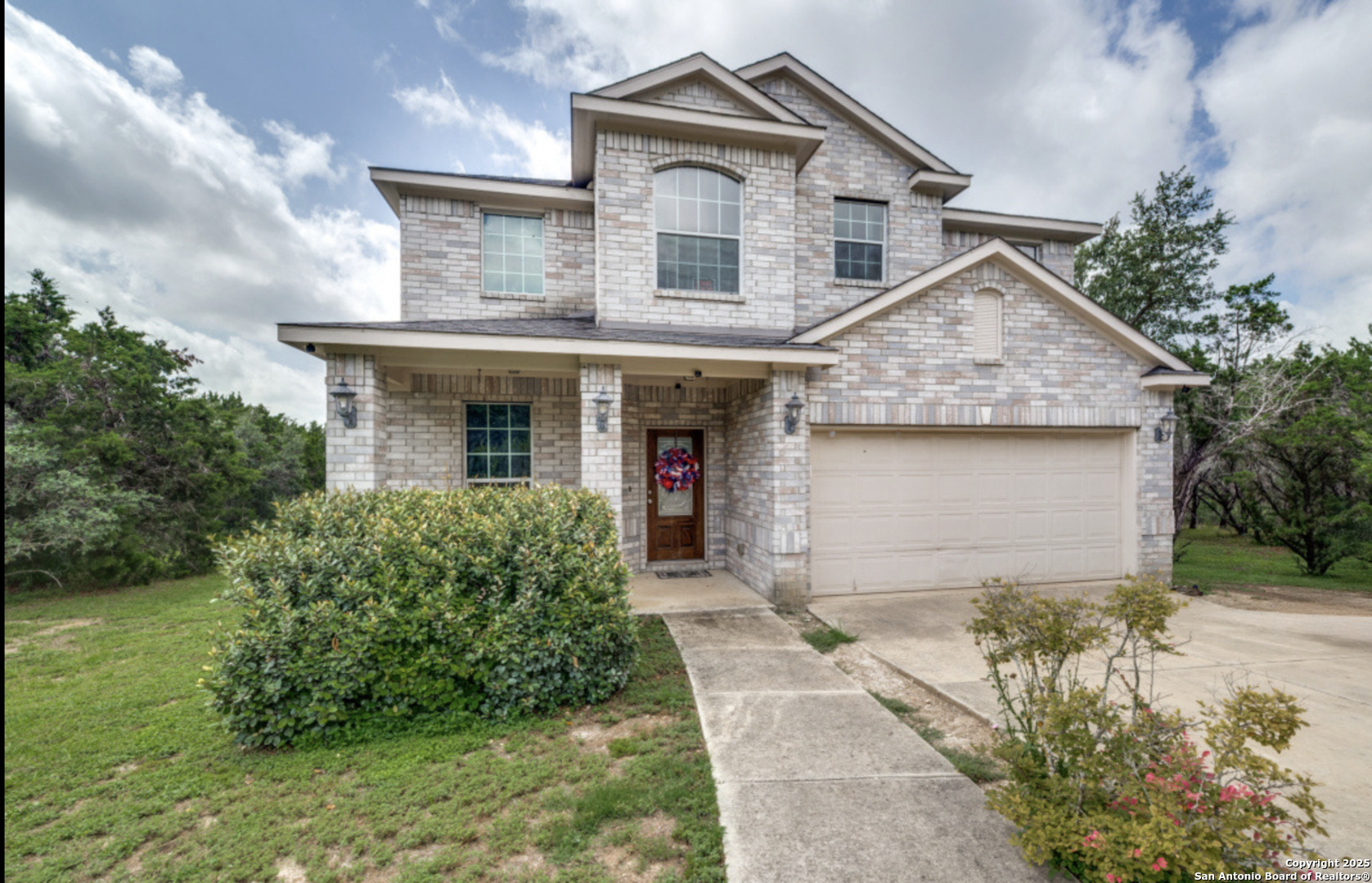 318 Private Road 1712