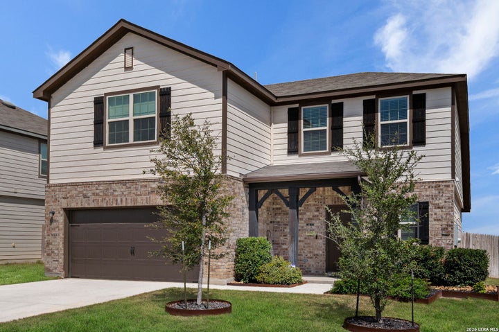 Photo 1 of 47 — 6930 STIPE Ln, Converse, TX 78109