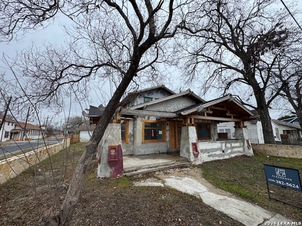 Photo of 834 Iowa, San Antonio, TX 78203 (MLS # 1936605)