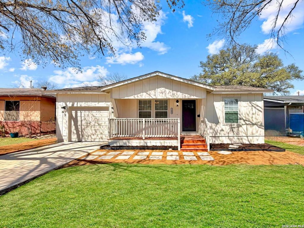 Photo of 1609 Fresno, San Antonio, TX 78201 (MLS # 1956454)