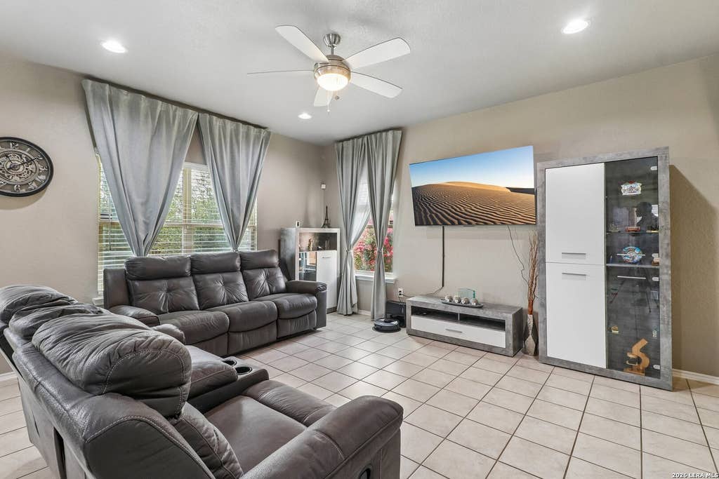 Photo of 102 Katy Way, San Antonio, TX 78220 (MLS # 2003277)