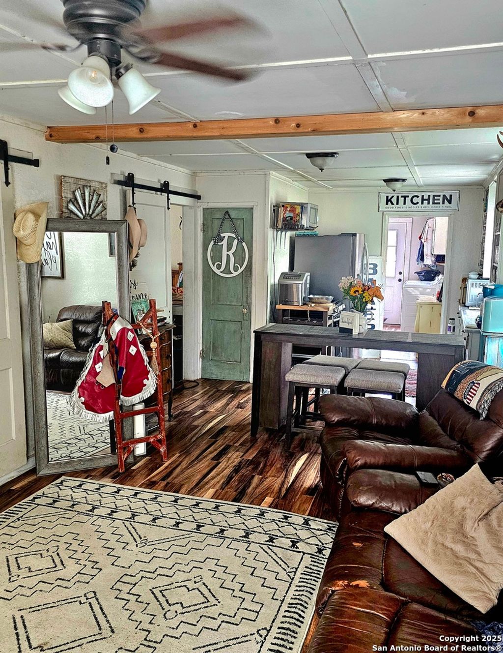 Photo of 208 Jeff, Pleasanton, TX 78064 (MLS # 1913213)