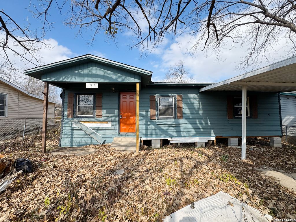 Photo of 1513 Gibbs, San Antonio, TX 78202 (MLS # 1940687)