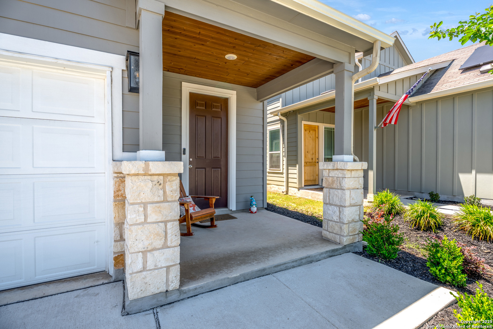 887 Farmhouse