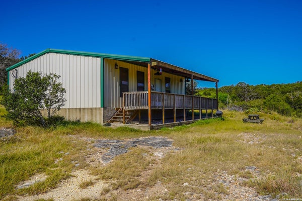 14468 COUNTY ROAD 310, ROCKSPRINGS, TX 78880 - Image cc21b9c35ececc3e2183544d1d99d2a0/1533012862