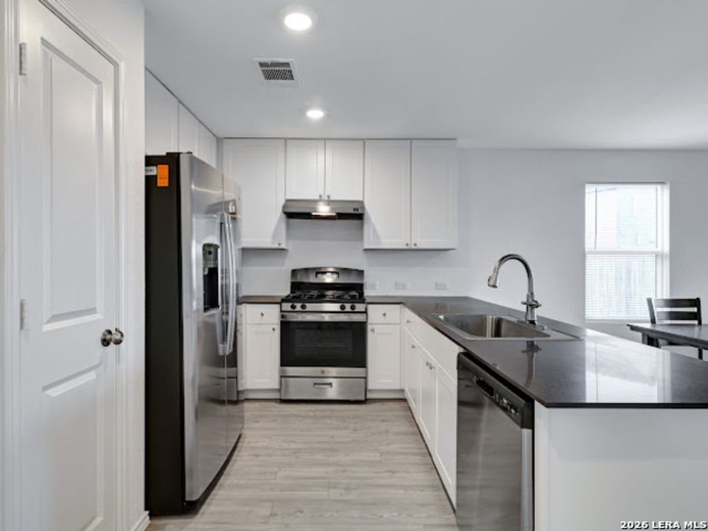 Photo of 13903 Sickle Ridge, San Antonio, TX 78252 (MLS # 1950567)