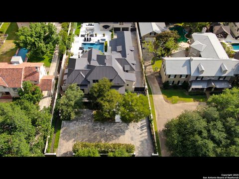 A home in Terrell Hills