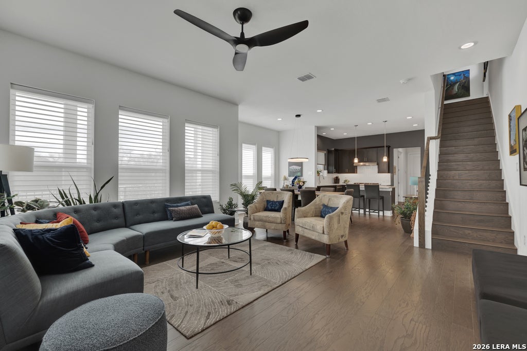 605 CREEKSIDE CMN