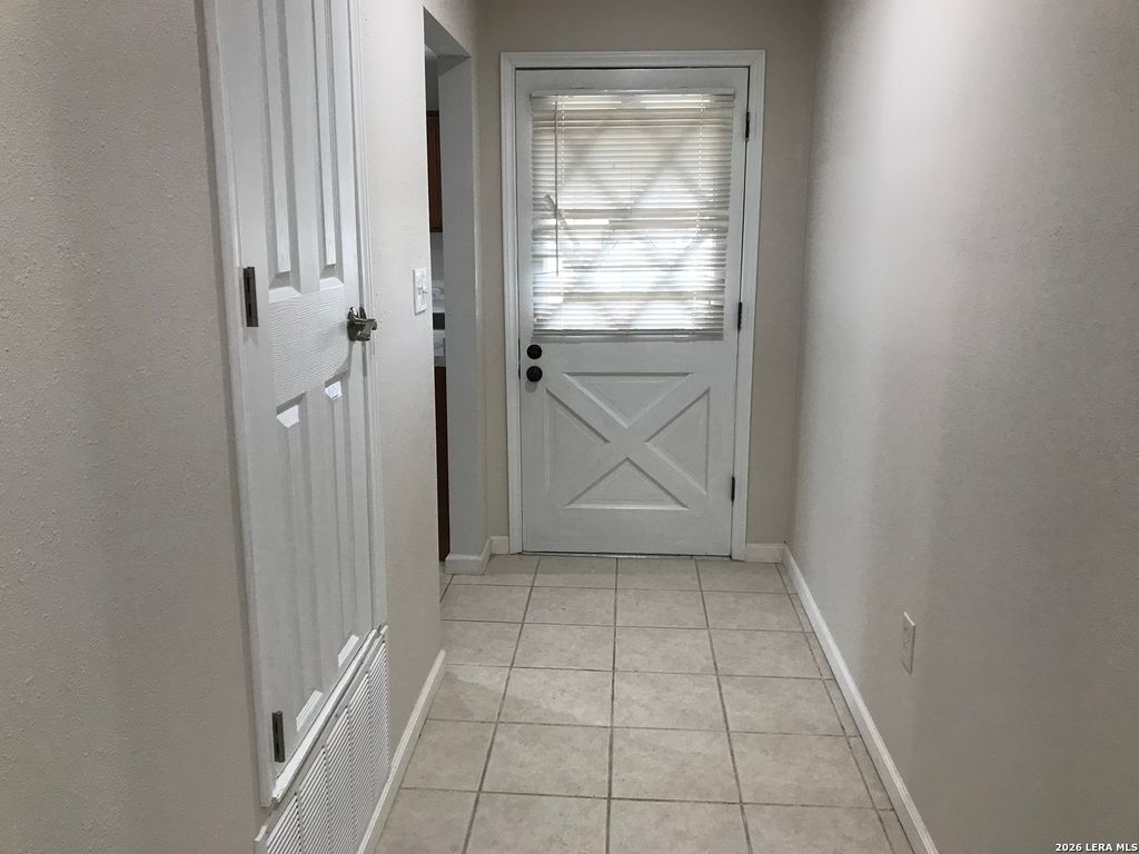 Photo of 4626 DUQUESNE DR, San Antonio, TX 78229 (MLS # 1955121)