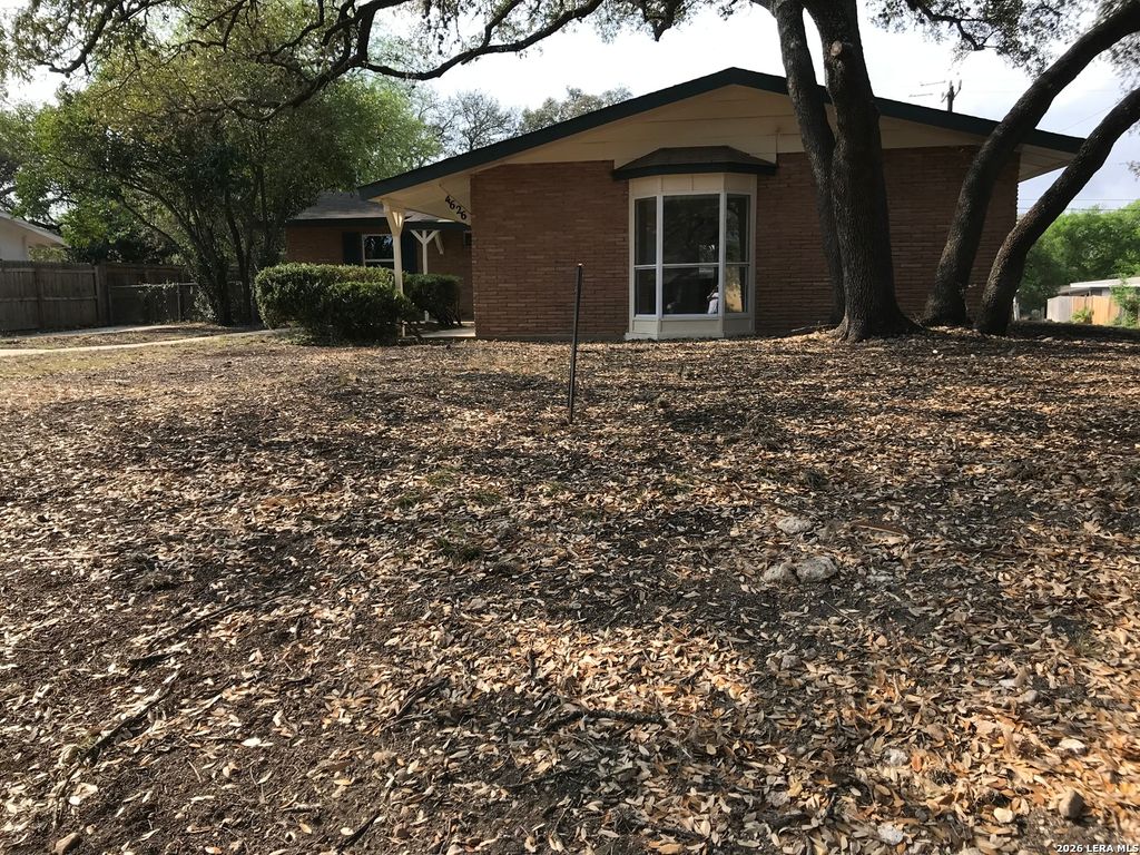 Photo of 4626 DUQUESNE DR, San Antonio, TX 78229 (MLS # 1955121)