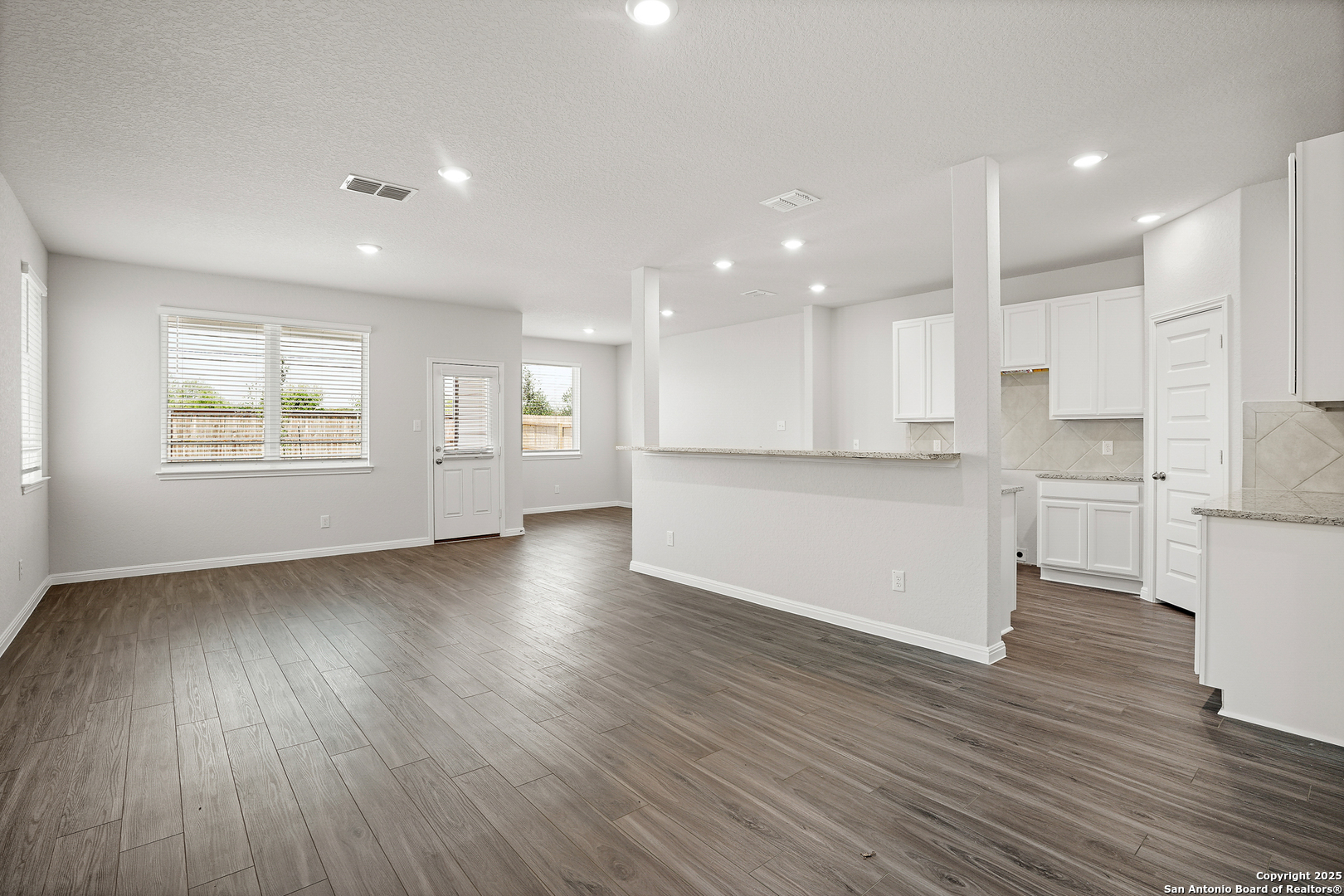 4259 Ametrine Way