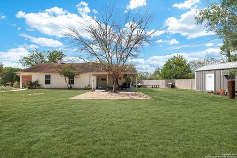 A home in Jourdanton