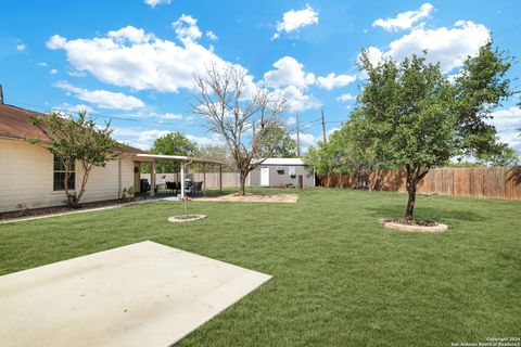 A home in Jourdanton