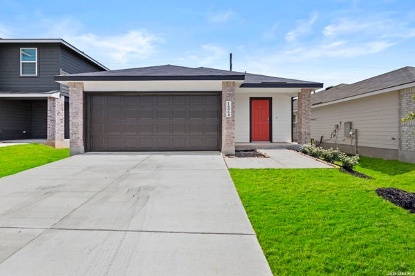 ADDRESS PRIVATE, ELMENDORF, TX 78112 - Image cc838662324a5dfdeccffd08162e1a0a/2597692282