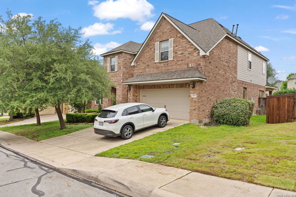 Photo of 1019 OLIVIA VW, San Antonio, TX 78260 (MLS # 1959583)