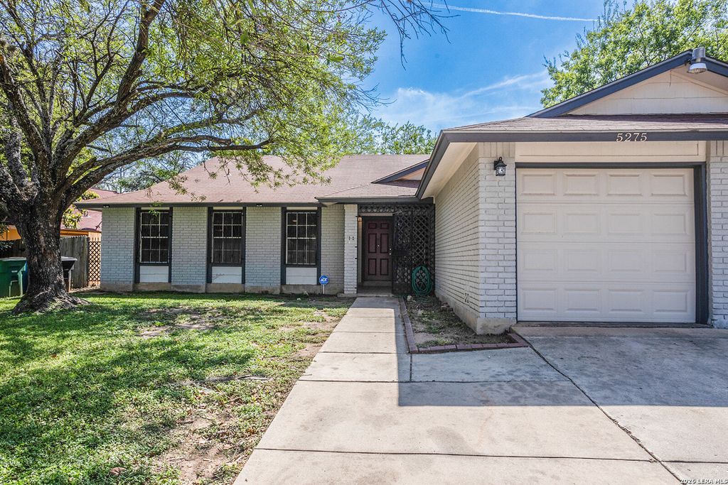 Photo of 5275 Meadow Rise 5275 #5275, San Antonio, TX 78250 (MLS # 1938070)