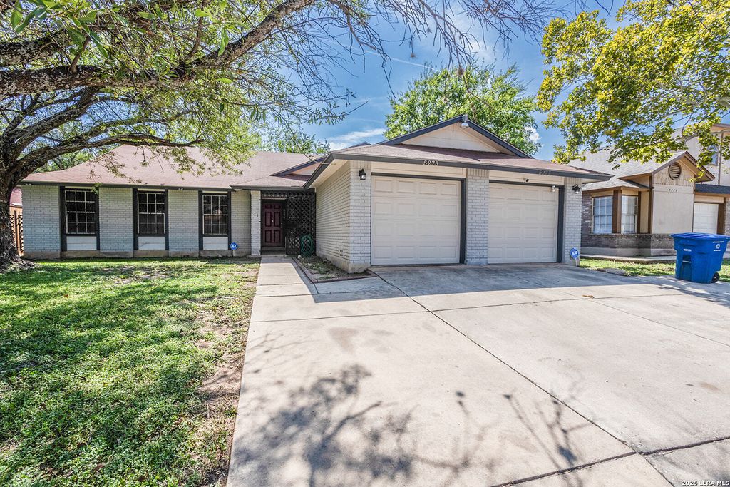 Photo of 5275 Meadow Rise 5275 #5275, San Antonio, TX 78250 (MLS # 1938070)