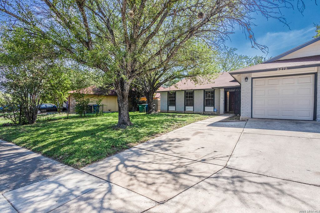 Photo of 5275 Meadow Rise 5275 #5275, San Antonio, TX 78250 (MLS # 1938070)