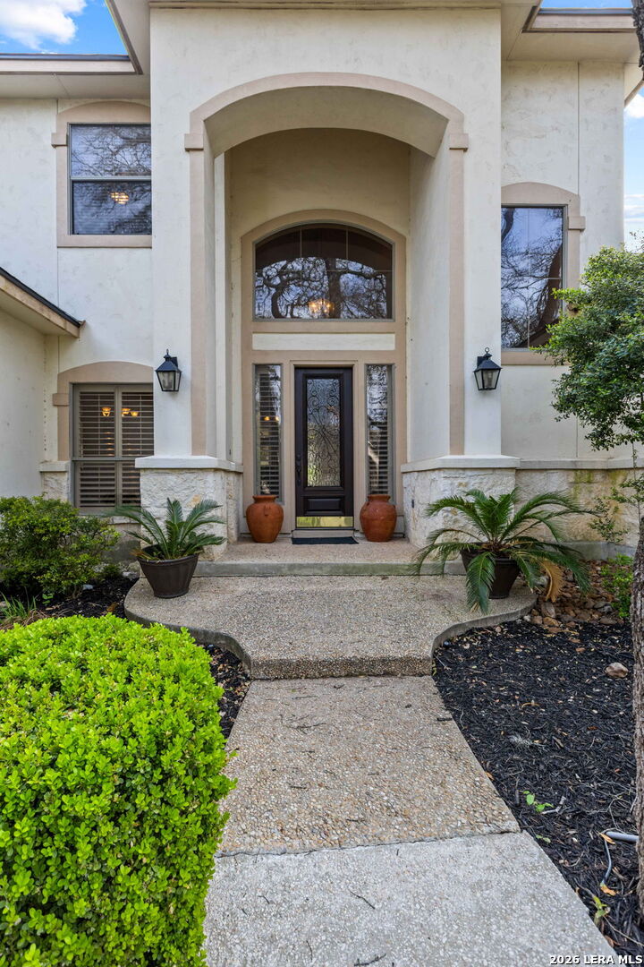 Search 29218 Oakview Ridge