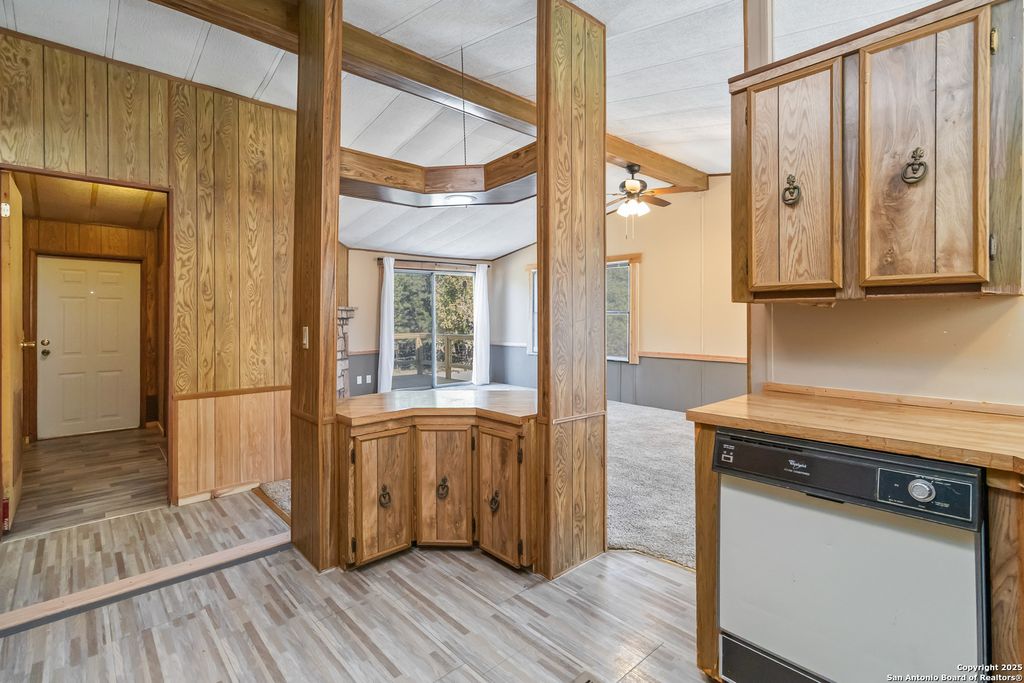 Photo of 294 Deer Run, Canyon Lake, TX 78133 (MLS # 1922471)