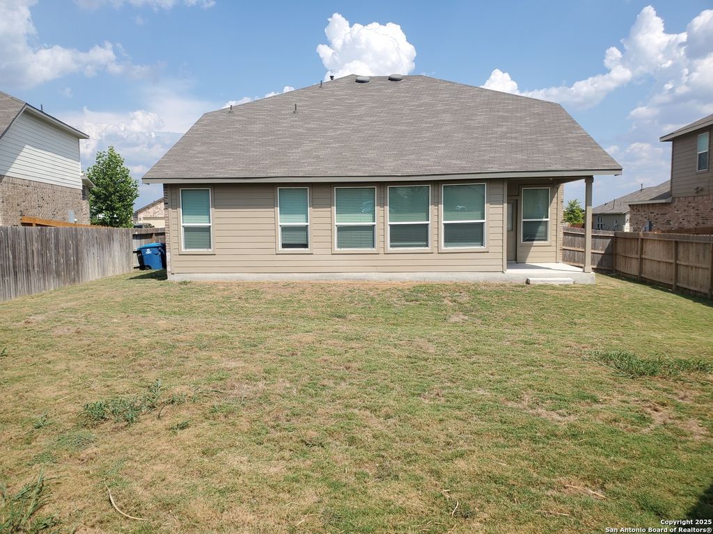 Photo of 567 Lilac, Cibolo, TX 78108 (MLS # 1894966)