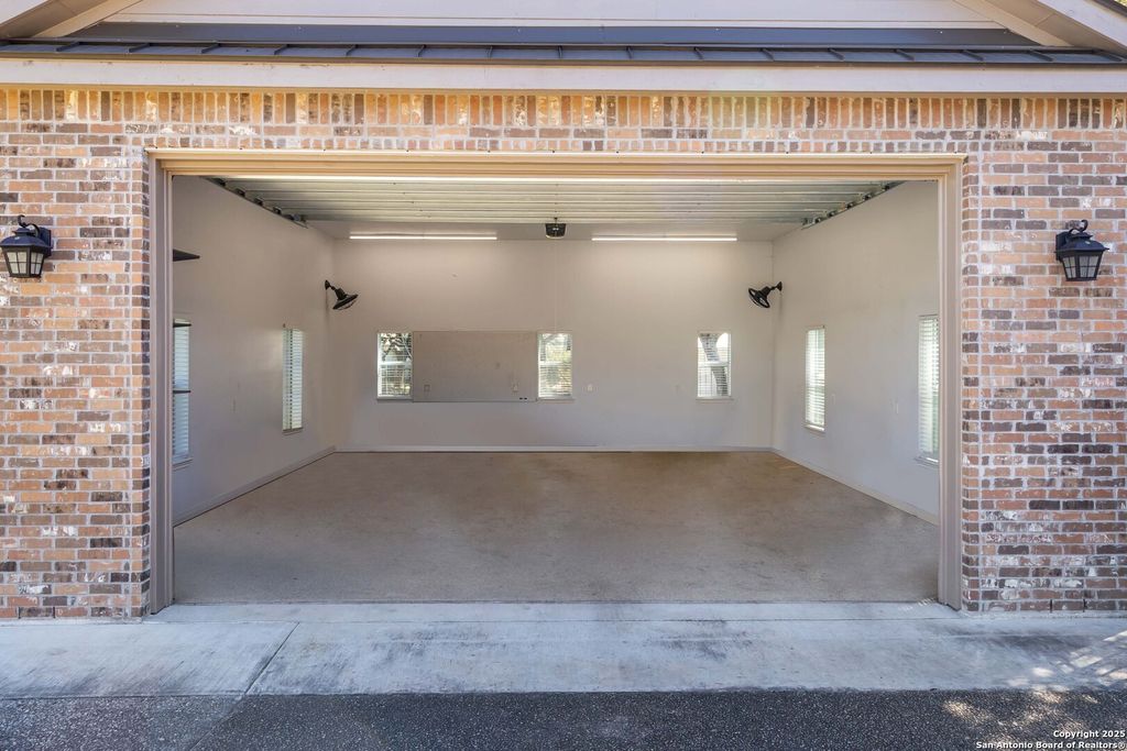 listing image 30