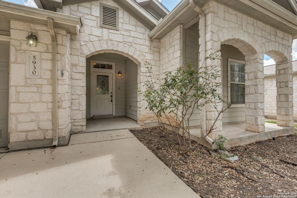 Photo of 5930 Wexford Brook, San Antonio, TX 78240 (MLS # 1927262)