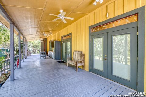 A home in Rio Frio