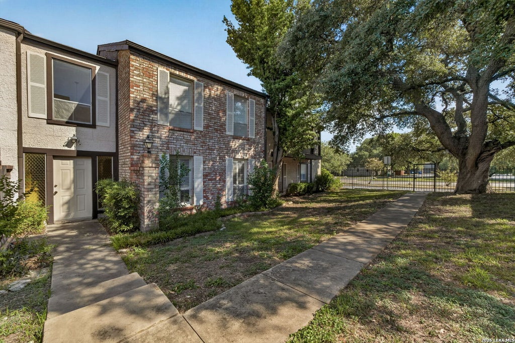 Photo of 3803 Barrington St 4B #4B, San Antonio, TX 78217 (MLS # 2018629)