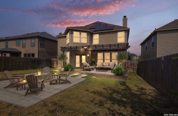 1311 Plaza Lake Dr, San Antonio, TX, 78245