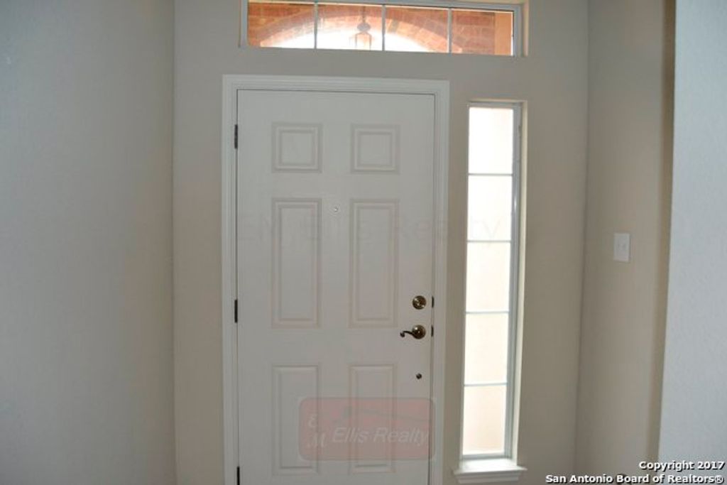 Photo of 714 POINT SUNSET, San Antonio, TX 78253 (MLS # 1938824)