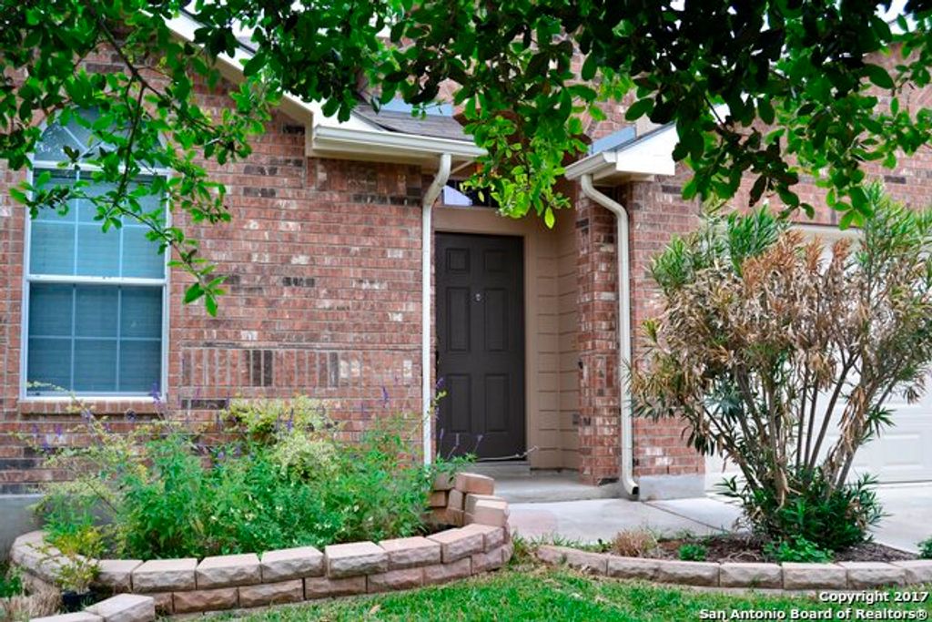 Photo of 714 POINT SUNSET, San Antonio, TX 78253 (MLS # 1938824)