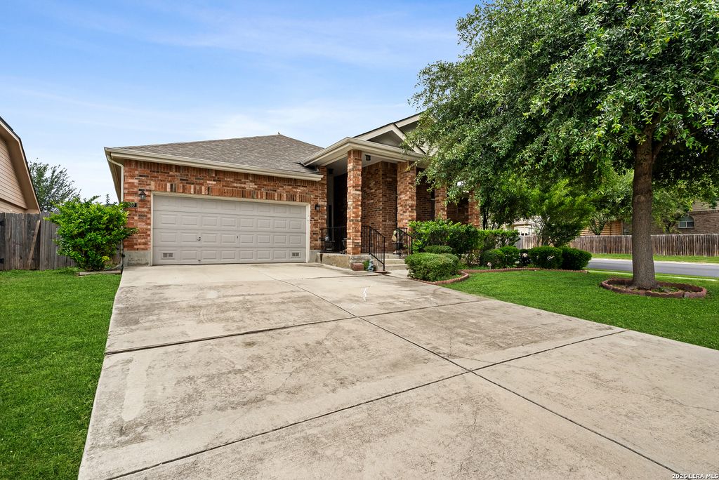 Photo of 2510 DUVAL DR, New Braunfels, TX 78130 (MLS # 1990199)