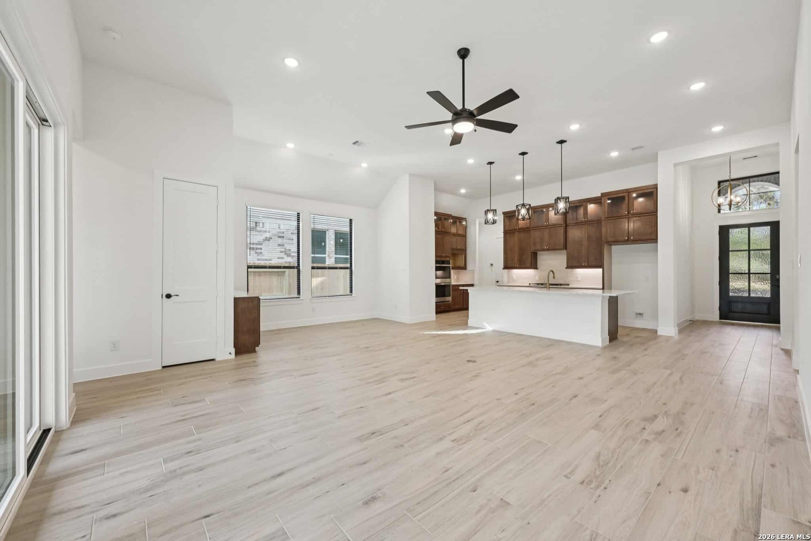 292 Mountain Oak