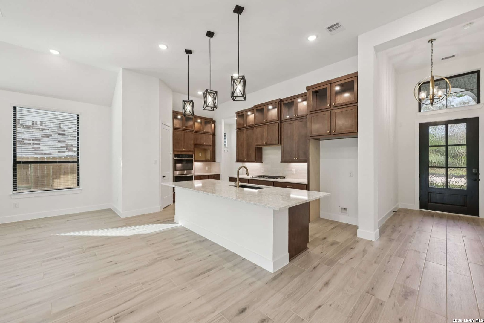 292 Mountain Oak