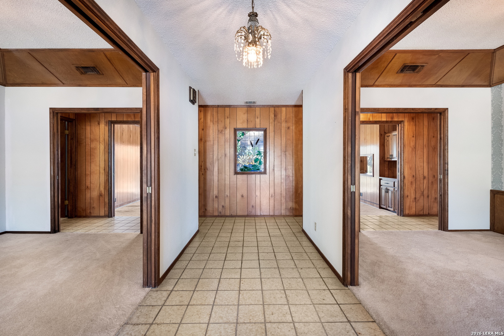 19824 chimney creek