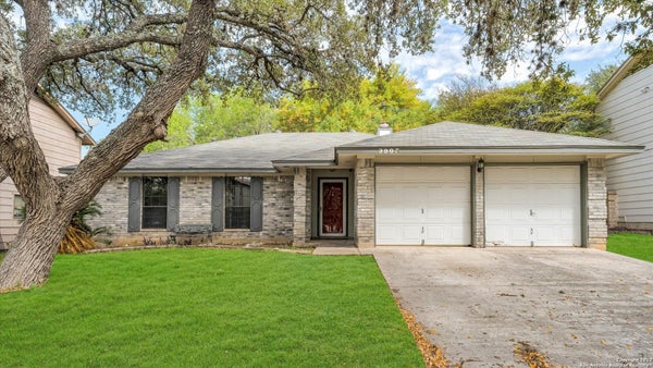 9903 ROYAL HUNT, SAN ANTONIO, TX 78250 - Image cd4723f1ce9b41fdb8f9c4192017bdd3/1622913573