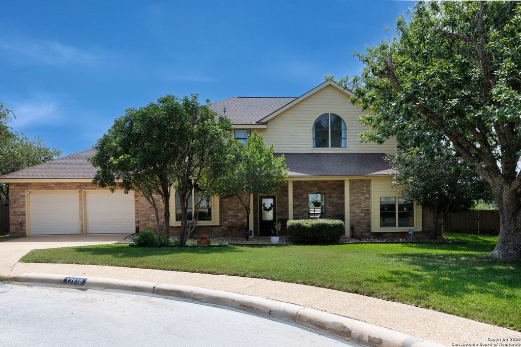 Photo of 17910 Winter Hill, San Antonio, TX 78258 (MLS # 1916984)